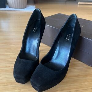 Gucci Women's Classic Black Heels